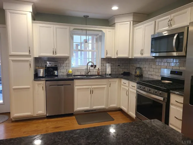 $389,900 | 1231 Little Bear Lane, Spout Spring, VA 24593