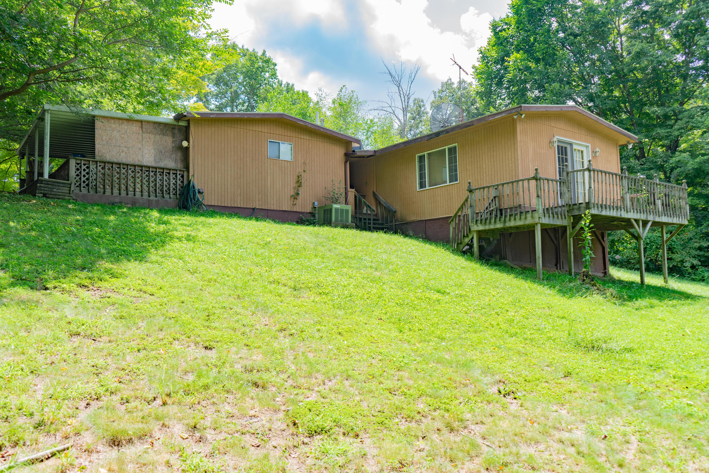 60135 Mt Zion Road McArthur, OH 45651 - Photo 1 of 31