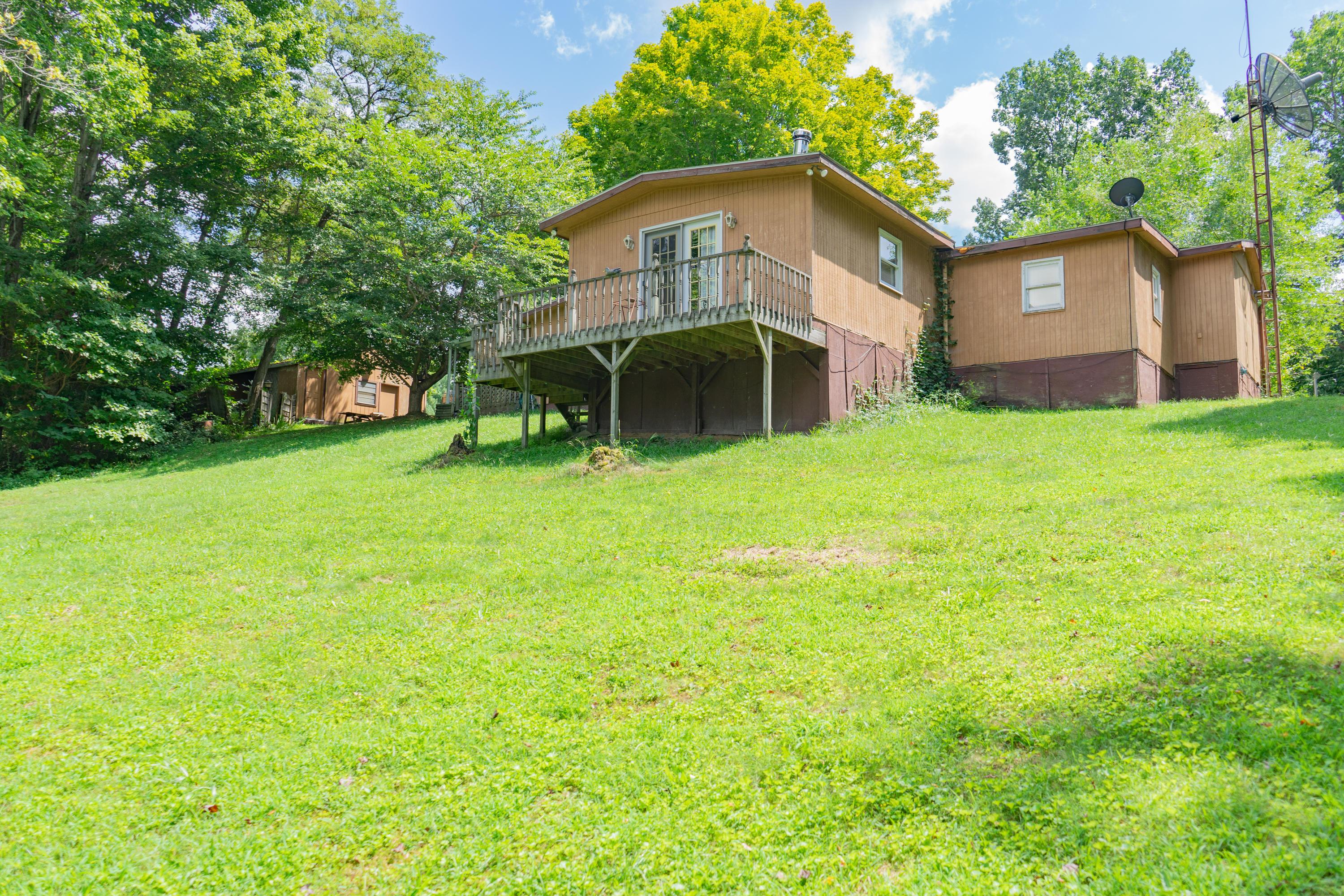 60135 Mt Zion Road McArthur, OH 45651 - Photo 3 of 31