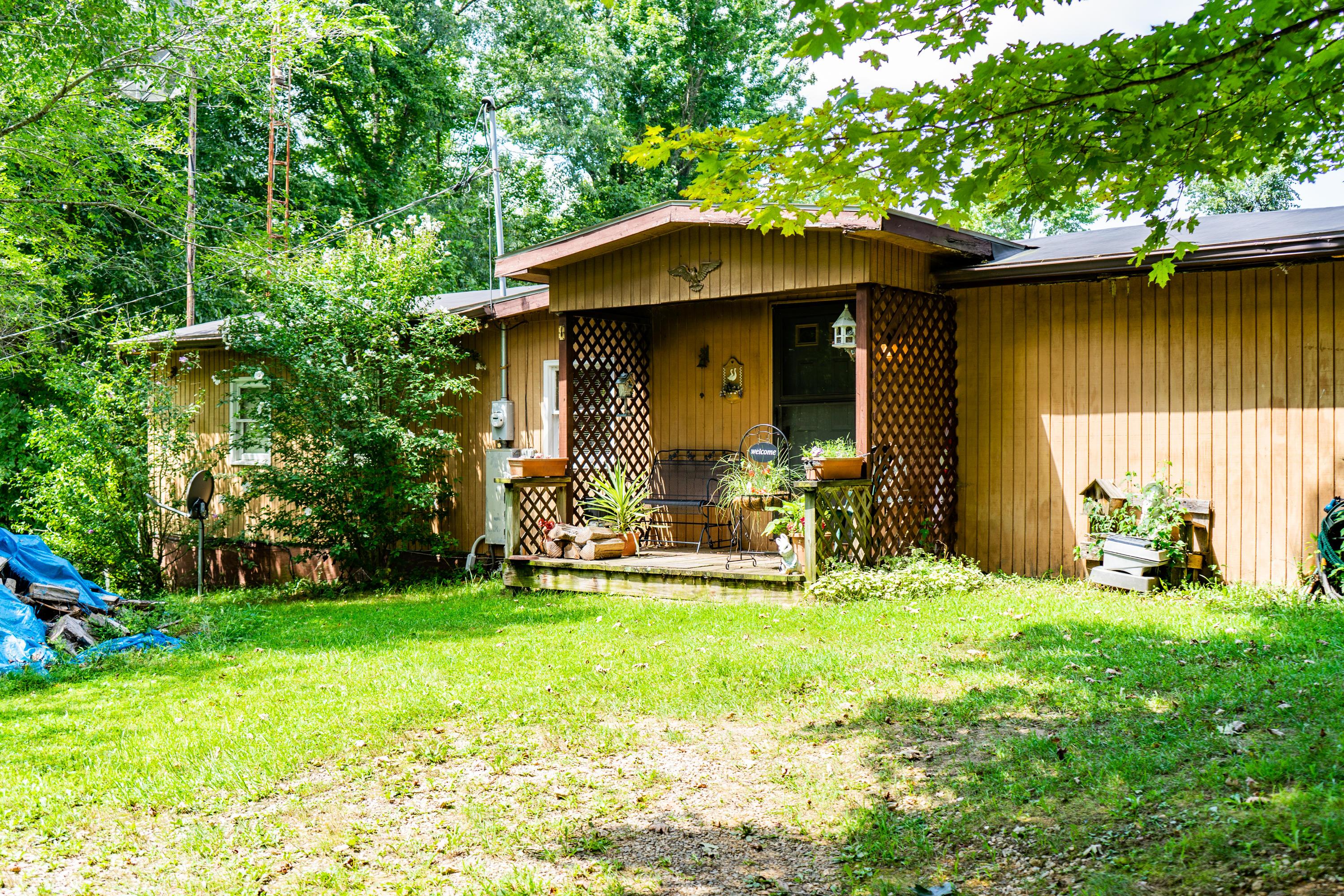60135 Mt Zion Road McArthur, OH 45651 - Photo 4 of 31