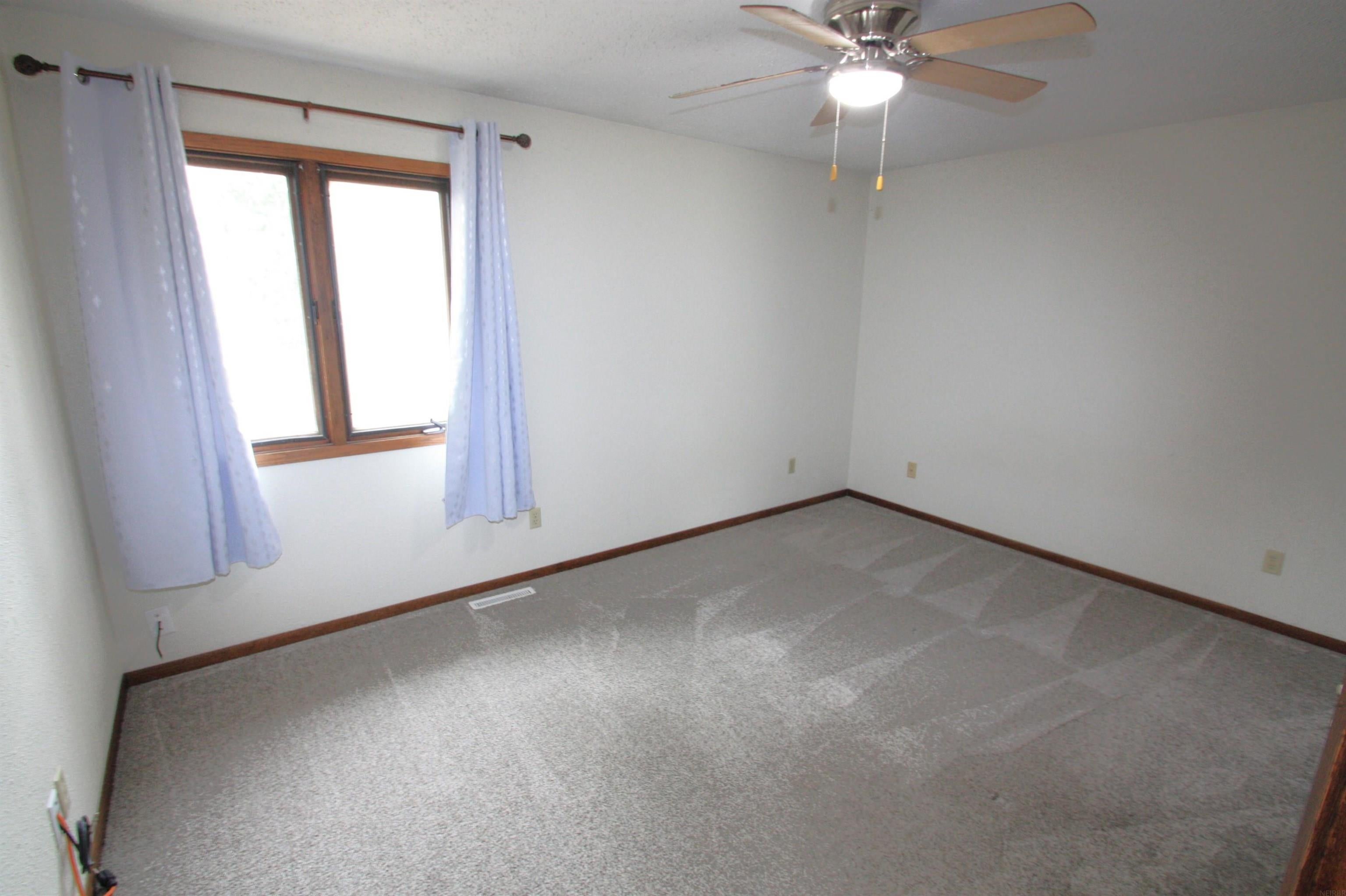 5533-5535 Watters Road Hudson, IA 50643 - Photo 7 of 31 Gallery Image 7