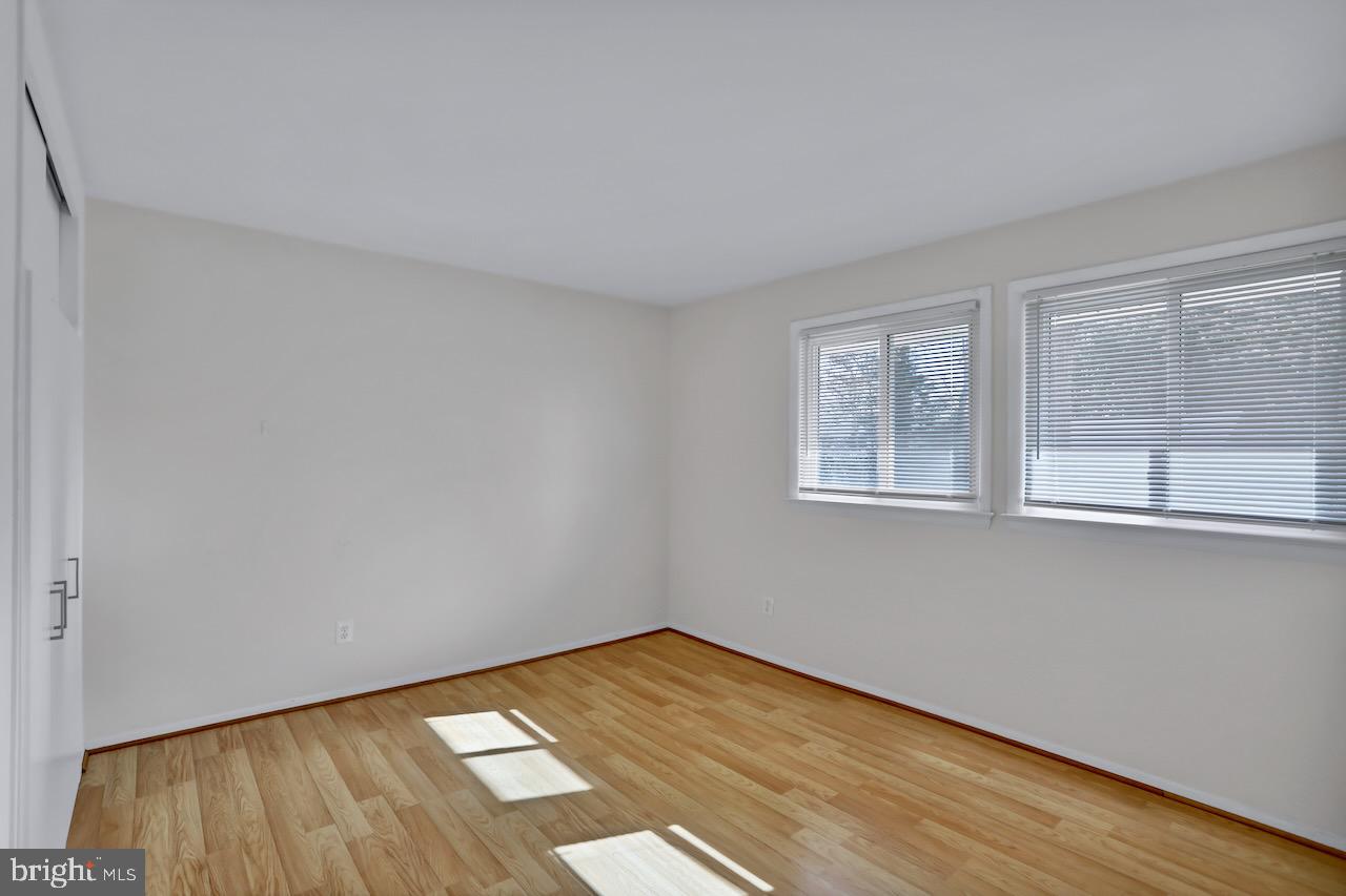 5608 Ottawa Road Centreville, VA 20120 - Photo 8 of 16 Bedroom 1