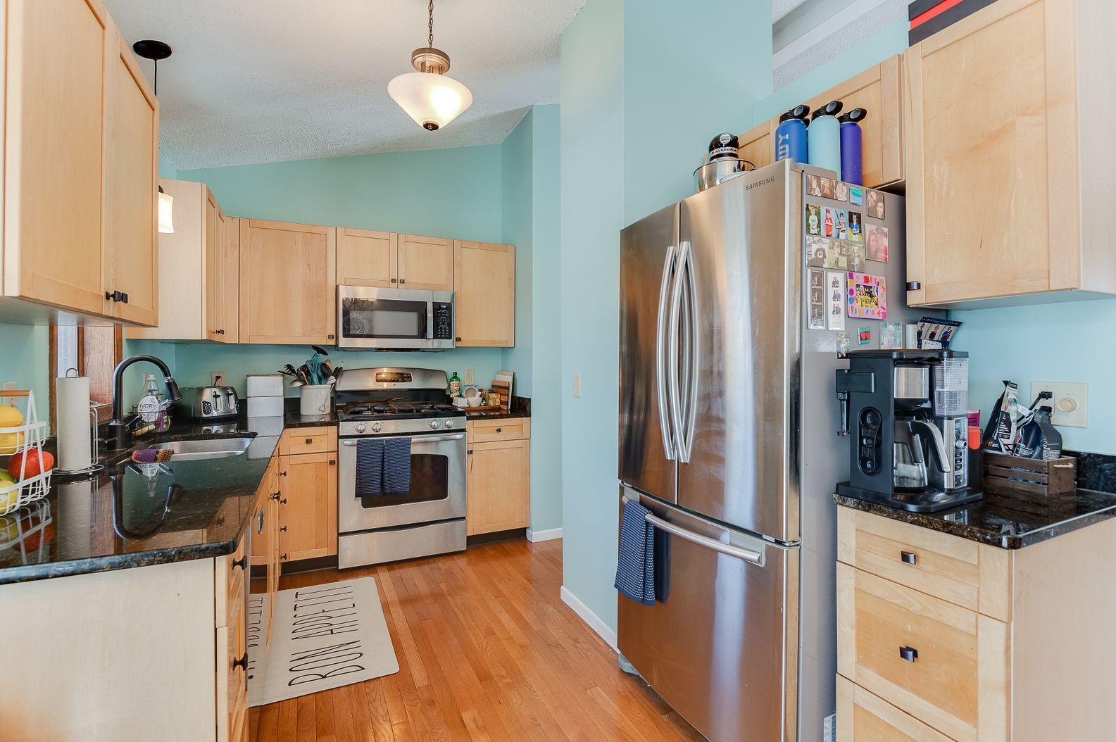 3575 Coachman Road Eagan, MN 55122 - Photo 8 of 27 Gallery Image 8