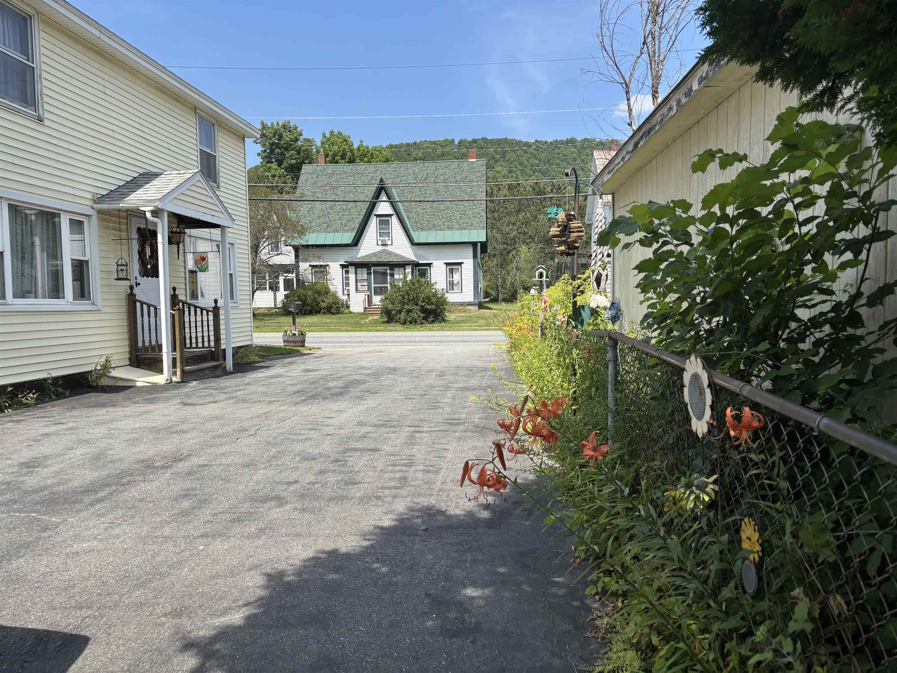 842 Main Street Cavendish, VT 05153 - Photo 31 of 33