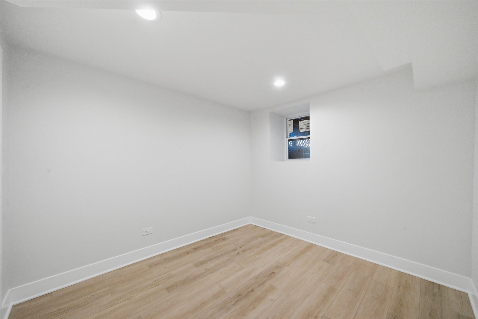 1641 North Springfield Avenue Chicago, IL 60647 - Photo 18 of 28 Gallery Image 18