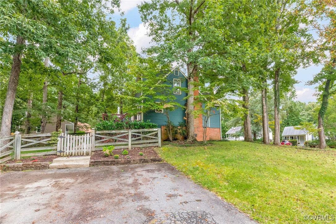 7011 Spring Trace Drive Midlothian, VA 23112 - Photo 35 of 38 Gallery Image 35