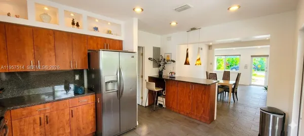 $5,000 | 875 Northeast 130th Street, North Miami, FL 33161