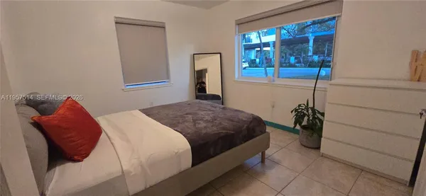 $5,000 | 875 Northeast 130th Street, North Miami, FL 33161