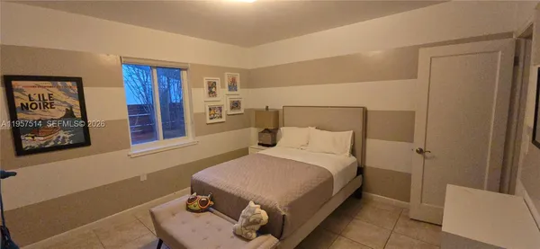 $5,000 | 875 Northeast 130th Street, North Miami, FL 33161