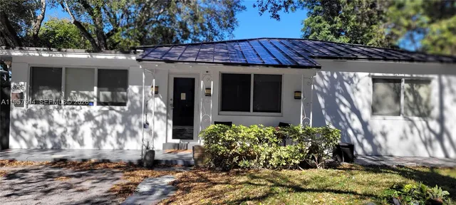 $5,000 | 875 Northeast 130th Street, North Miami, FL 33161