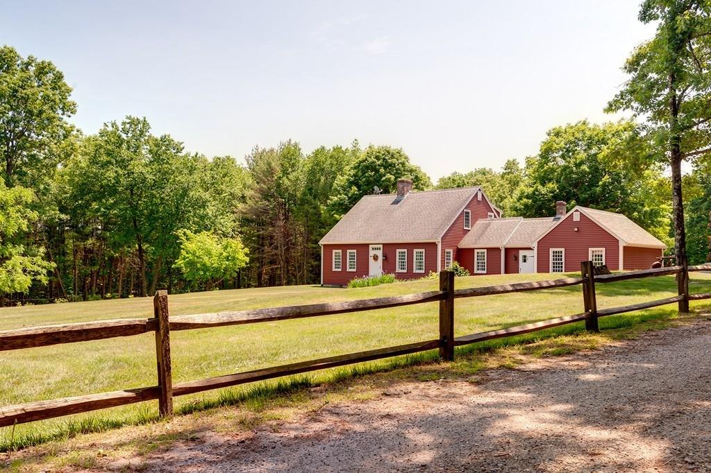 866 Tipton Rock Road Southbridge, MA 01550 - Photo 3 of 26 Gallery Image 3