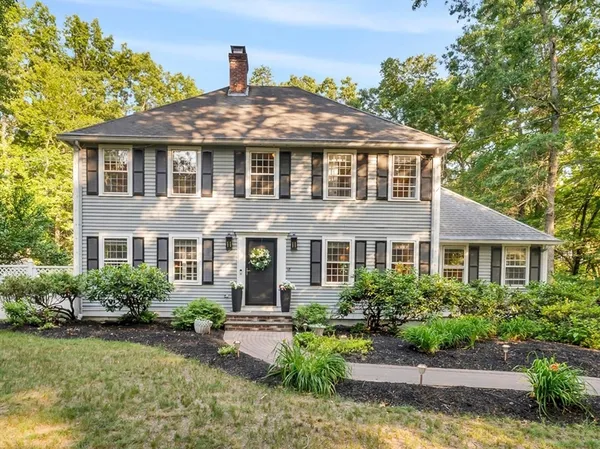 $849,000 | 18 Acorn Path, Groton, MA 01450