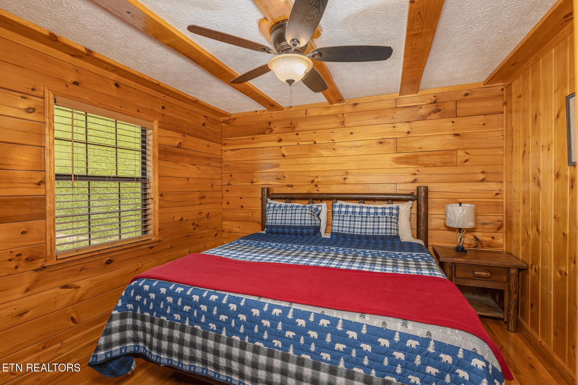 1504 Bears Den Way Sevierville, TN 37862 - Photo 22 of 38 width=1920 (13) (1)