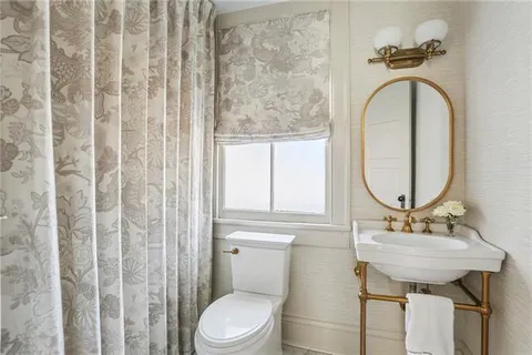 $1,050,000 | 5533 Atlanta Street, New Orleans, LA 70115