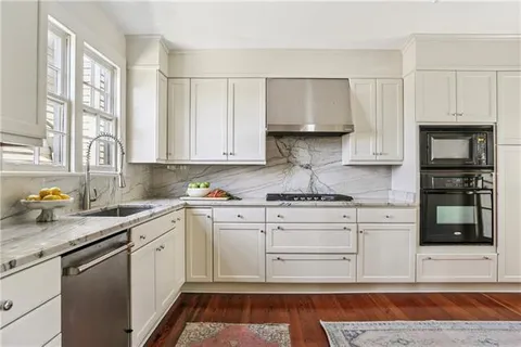 $1,050,000 | 5533 Atlanta Street, New Orleans, LA 70115