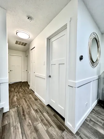 $237,900 | 8246 Holly Court, Unit D, Palos Hills, IL 60465