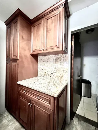 $237,900 | 8246 Holly Court, Unit D, Palos Hills, IL 60465