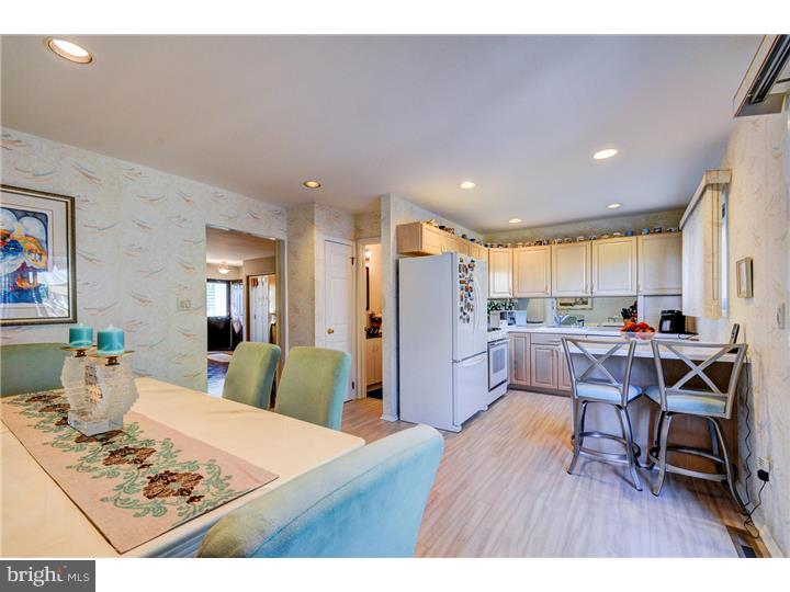136 Probasco Road East Windsor, NJ 08520 - Photo 4 of 23
