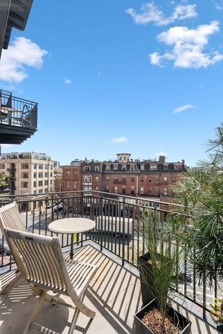 $2,850,000 | 505 Tremont Street, Unit 412, Boston, MA 02116