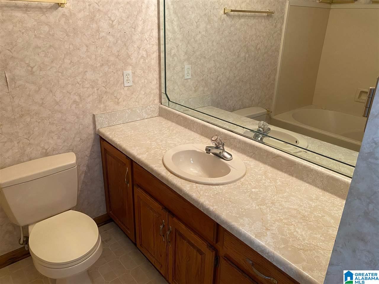 5751 Grove Circle Mulga, AL 35118 - Photo 7 of 19