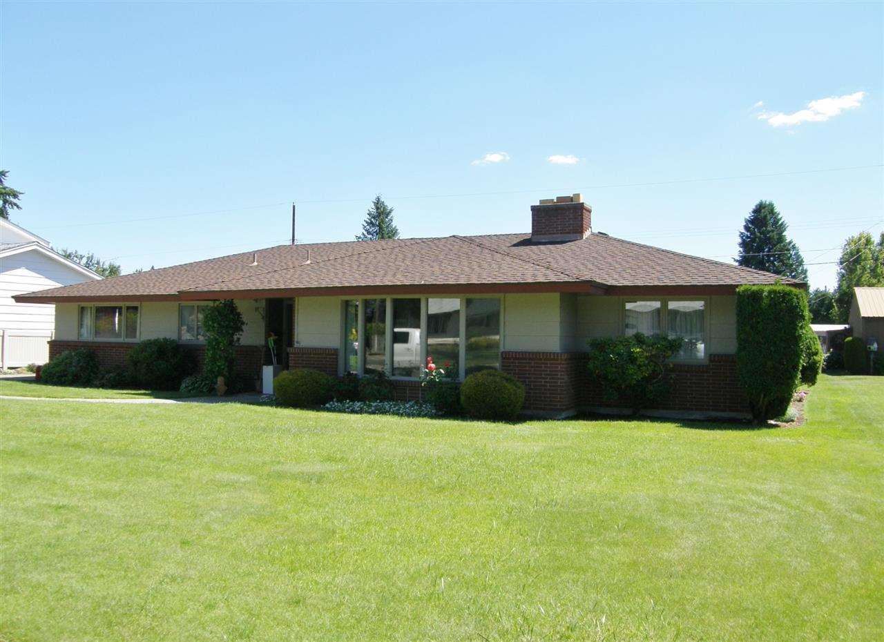 2115 West Gordon Avenue Spokane, WA 99205 - Photo 1 of 20