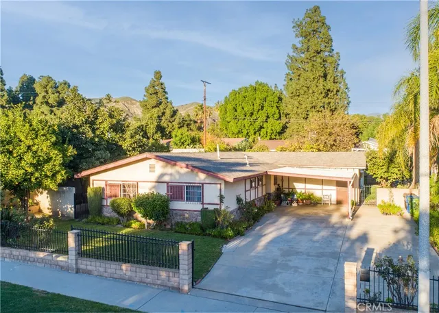 $840,000 | 11474 Gladstone Avenue, Sylmar, CA 91342
