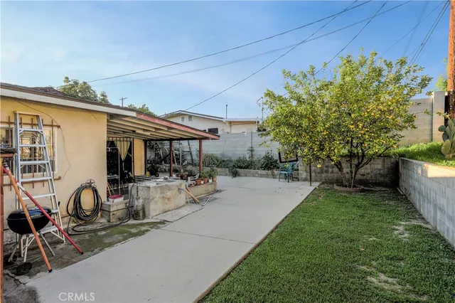 $840,000 | 11474 Gladstone Avenue, Sylmar, CA 91342