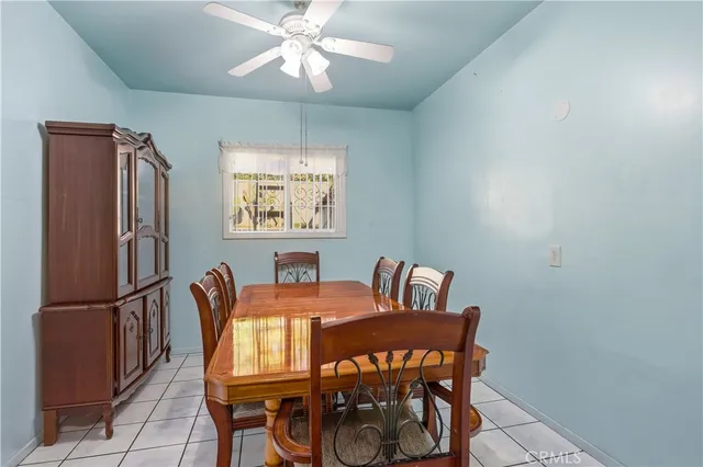 $840,000 | 11474 Gladstone Avenue, Sylmar, CA 91342