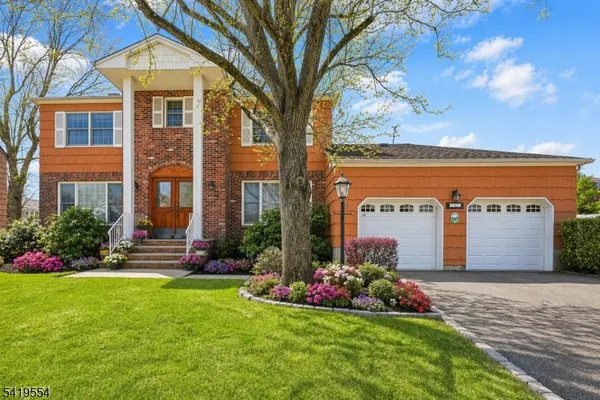 $885,000 | 167 New Brook Lane, Springfield, NJ 07081