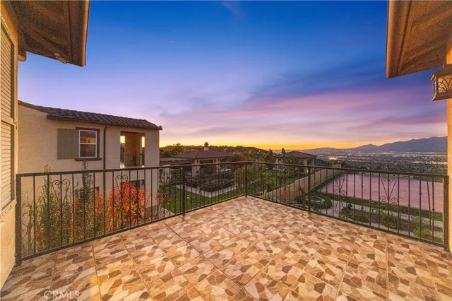 a view of a golf course with a garden