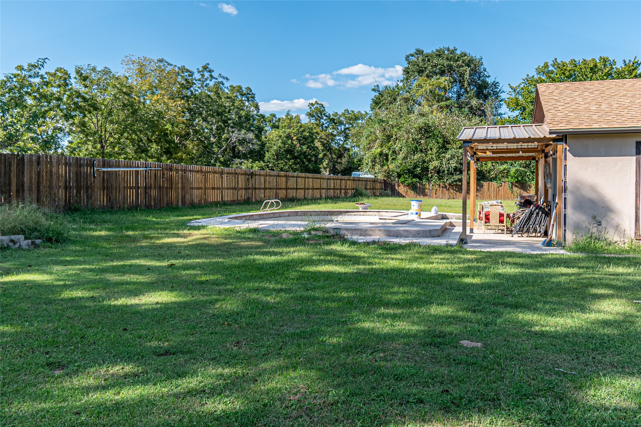 635 East Church Street Centerville, TX 75833 - Photo 23 of 33 a view of outdoor space with deck and yard
