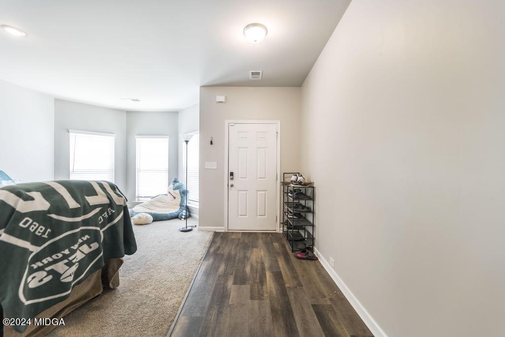 300 Ousley Way 8