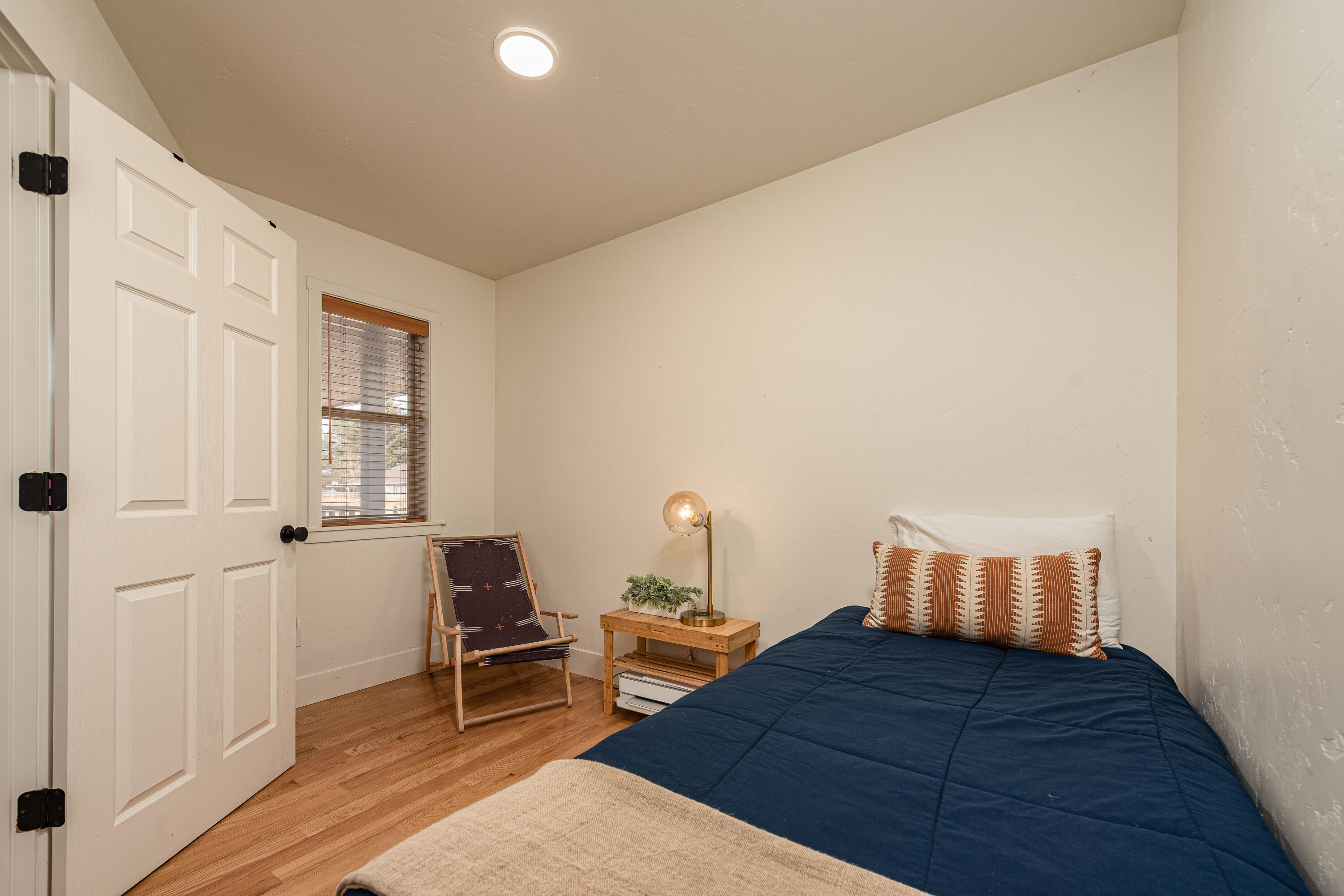 544 Apollo Road Prineville, OR 97754 - Photo 35 of 51 downstairs room 2