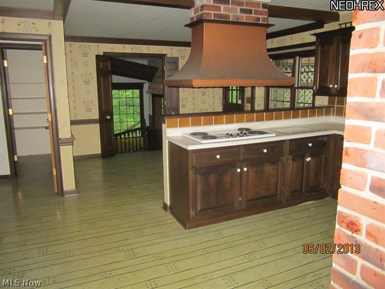 4637 South Raccoon Road Canfield, OH 44406 - Photo 3 of 20 Gallery Image 3