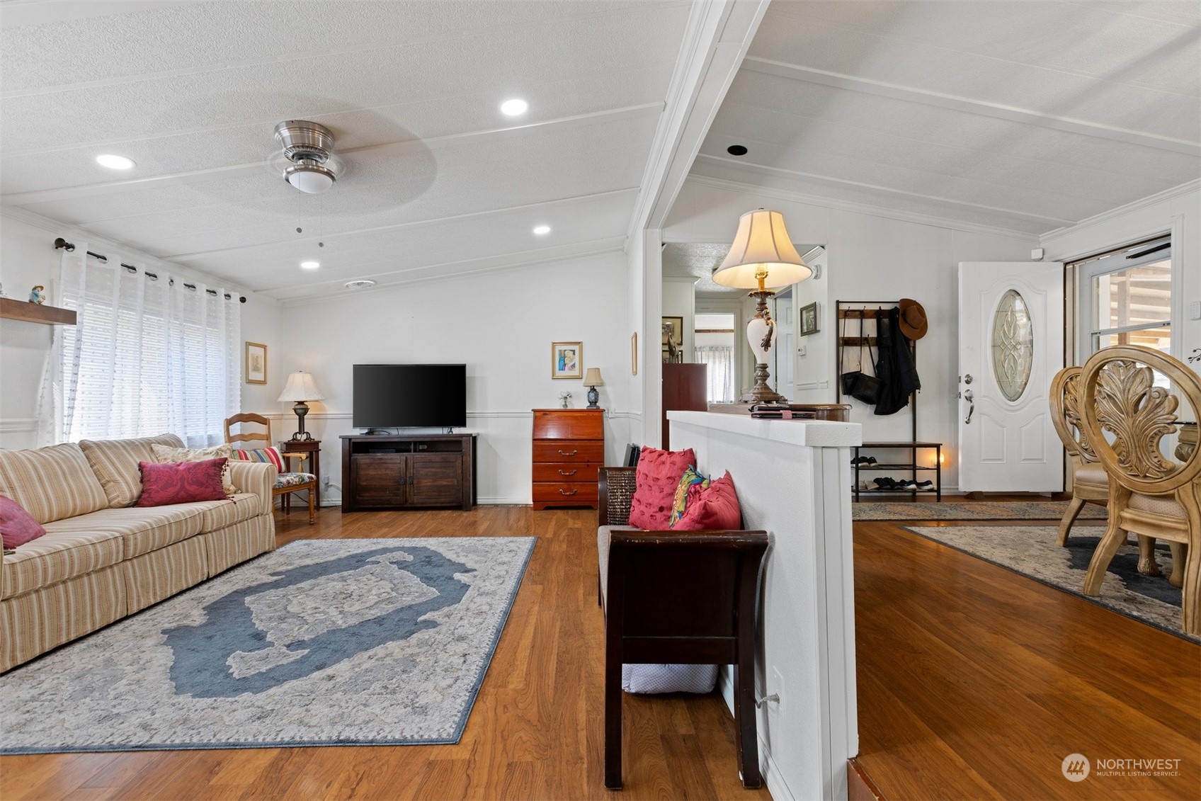 2392 Douglas Road, Unit 9 Ferndale, WA 98248 - Photo 26 of 34 Gallery Image 26