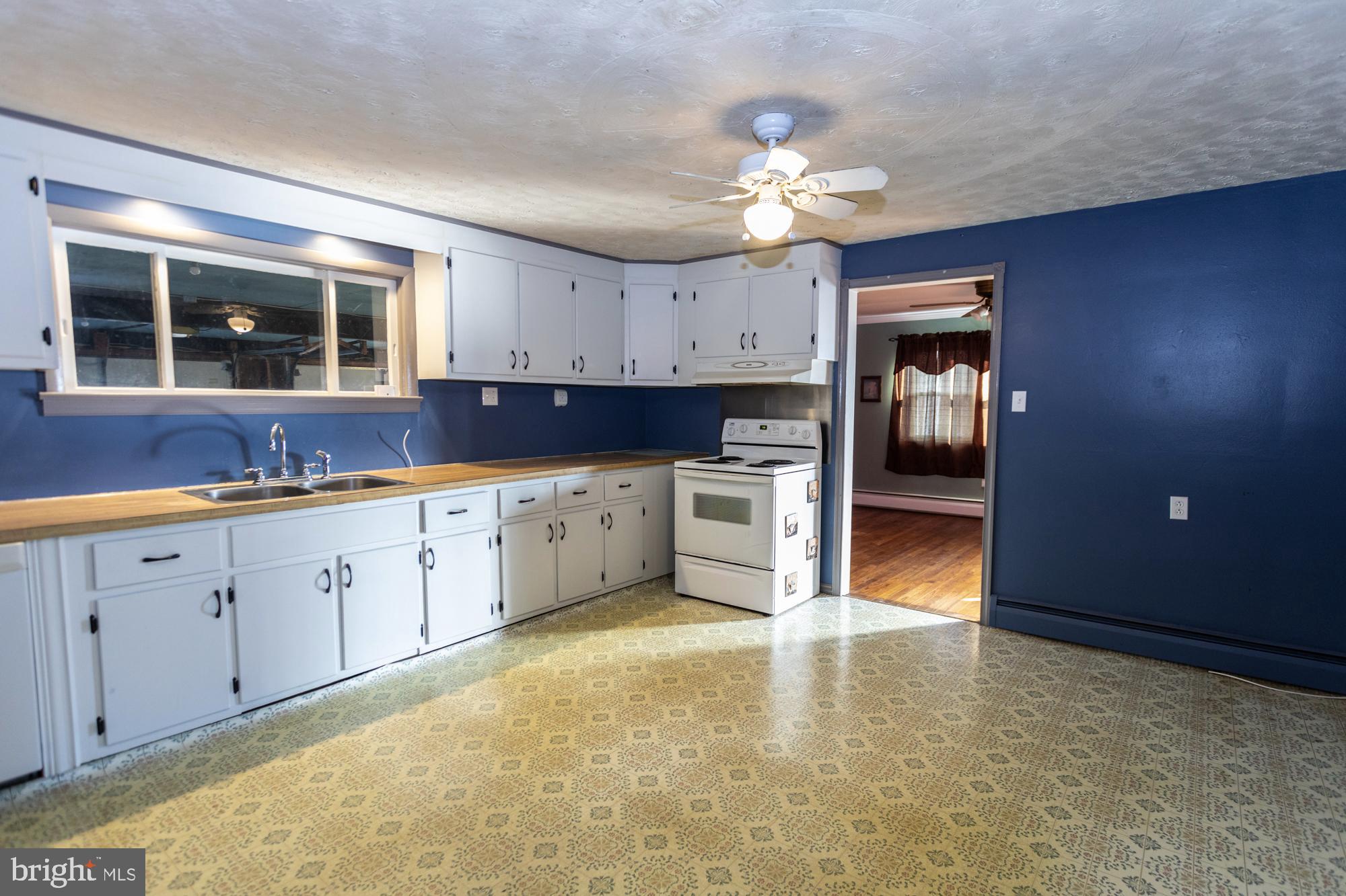 575 Lombard Road Rising Sun, MD 21911 - Photo 14 of 41 Kitchen