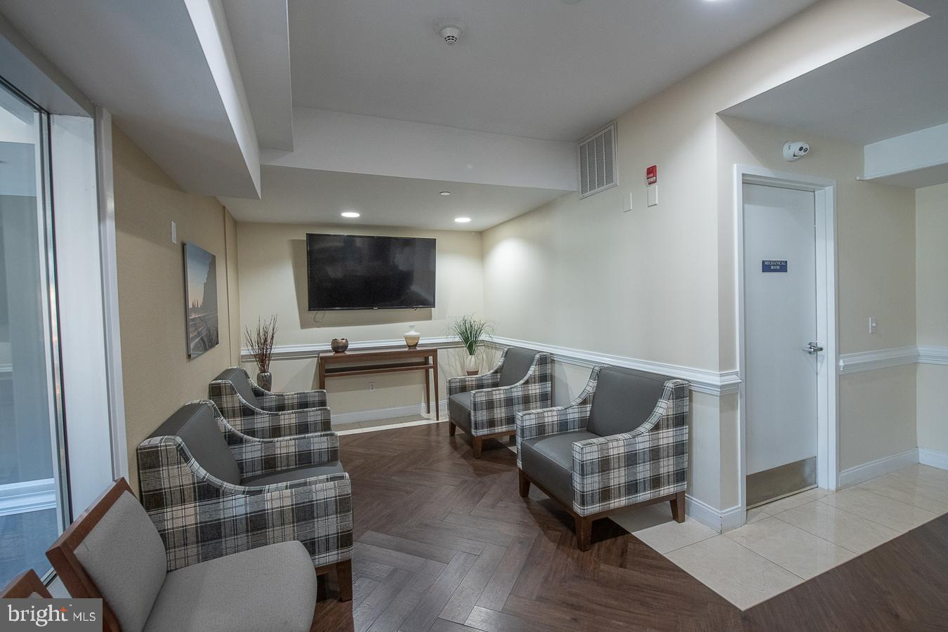 446 Carson Terrace Huntingdon Valley, PA 19006 - Photo 50 of 56 Common Room