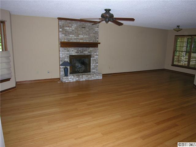 606 Breckenridge Road Kannapolis, NC 28083 - Photo 3 of 16 Gallery Image 3