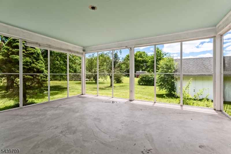 19 Yardley Road Mendham, NJ 07945 - Photo 26 of 41