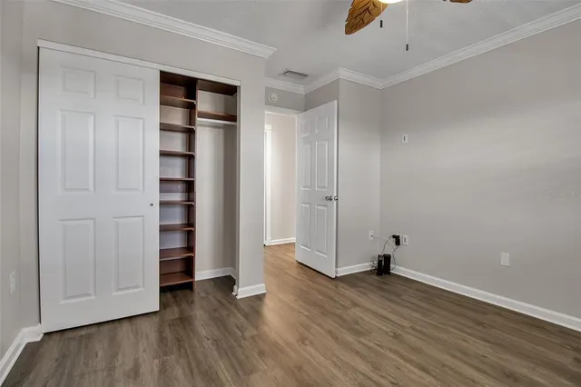 $199,900 | 3484 Lake Bayshore Drive, Unit P515, Bradenton, FL 34205