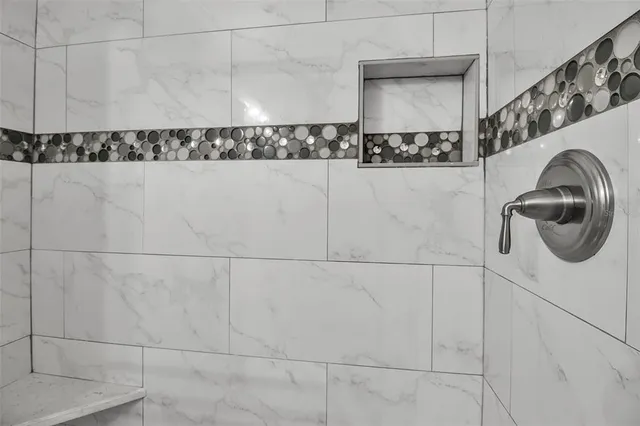 $199,900 | 3484 Lake Bayshore Drive, Unit P515, Bradenton, FL 34205