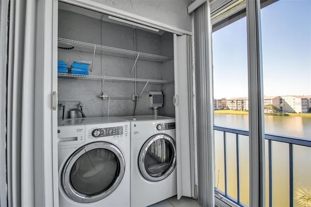 $199,900 | 3484 Lake Bayshore Drive, Unit P515, Bradenton, FL 34205