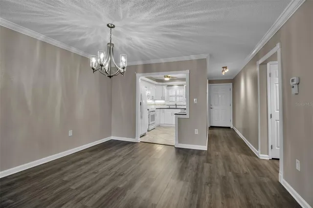 $199,900 | 3484 Lake Bayshore Drive, Unit P515, Bradenton, FL 34205