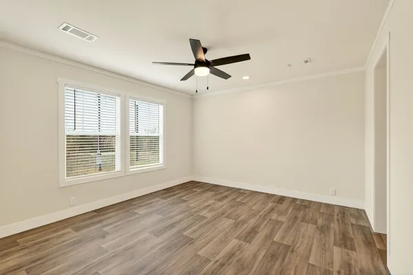 $324,900 | 595 Old Phillipsburg Lane, Brenham, TX 77833
