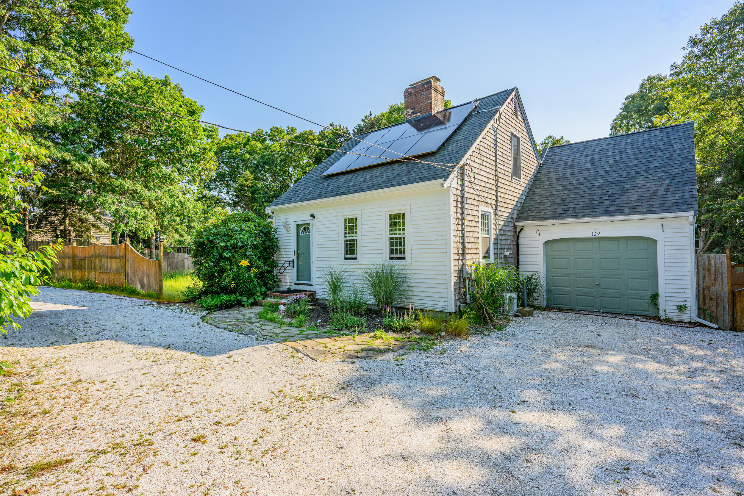 129 Mayfair Road South Dennis, MA 02660 - Photo 2 of 27 12
