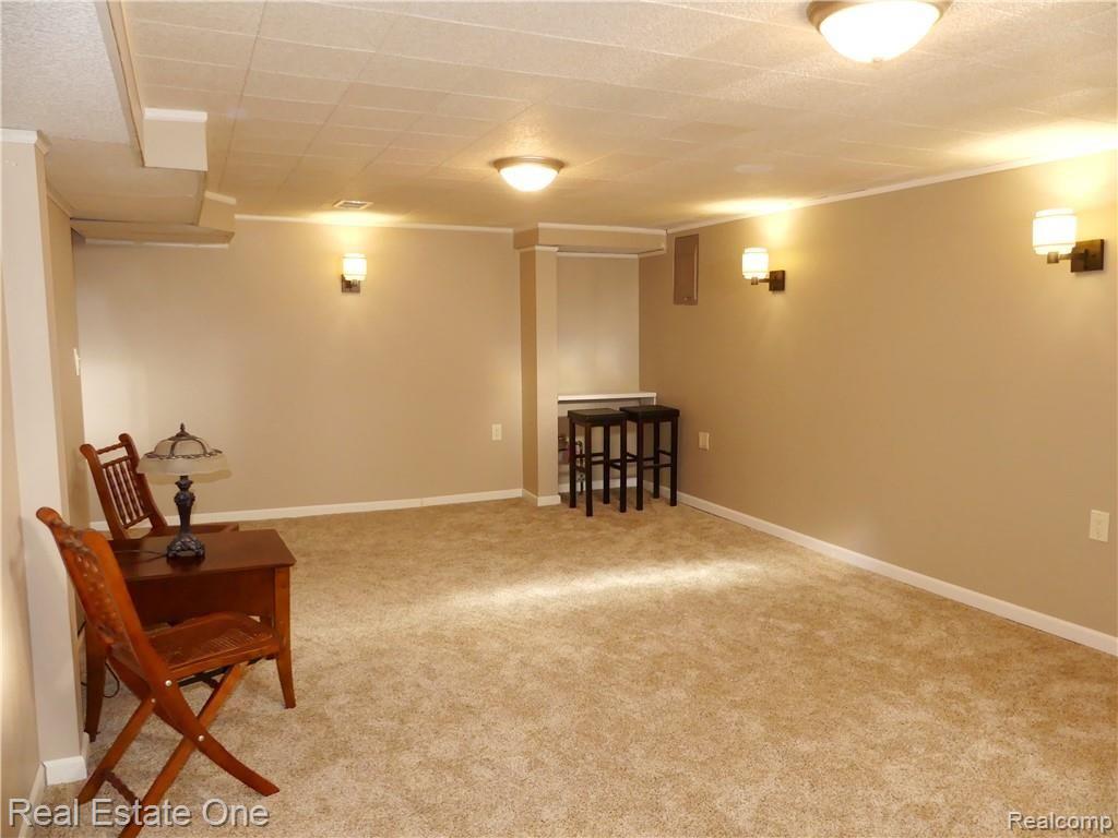 45119 Lemont Road Canton, MI 48187 - Photo 32 of 38 Finished basement view 3