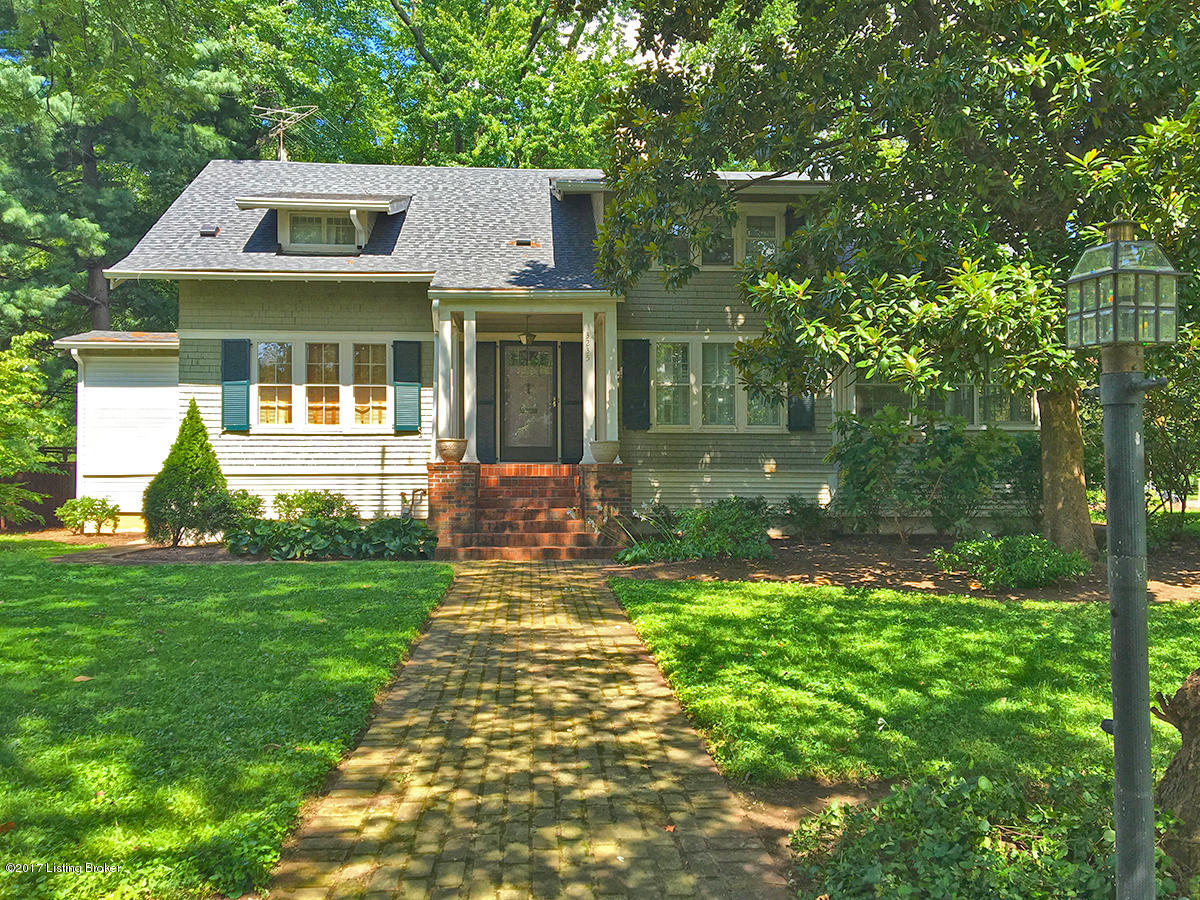 3235 Robin Road Louisville, KY 40213 - Photo 2 of 58 1 Robin Front Exterior 1