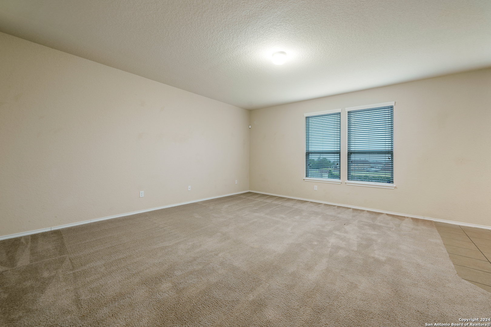 2415 Camberly View Converse, TX 78109 - Photo 10 of 30