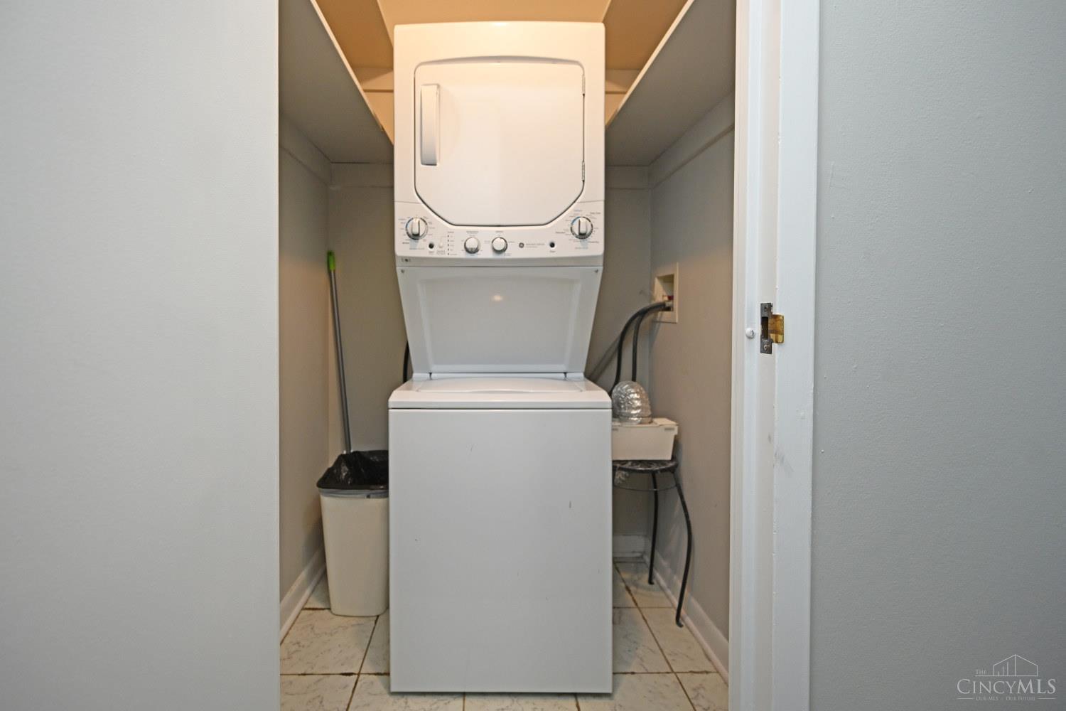 2444 Madison Road, Unit 202A Cincinnati, OH 45208 - Photo 28 of 41