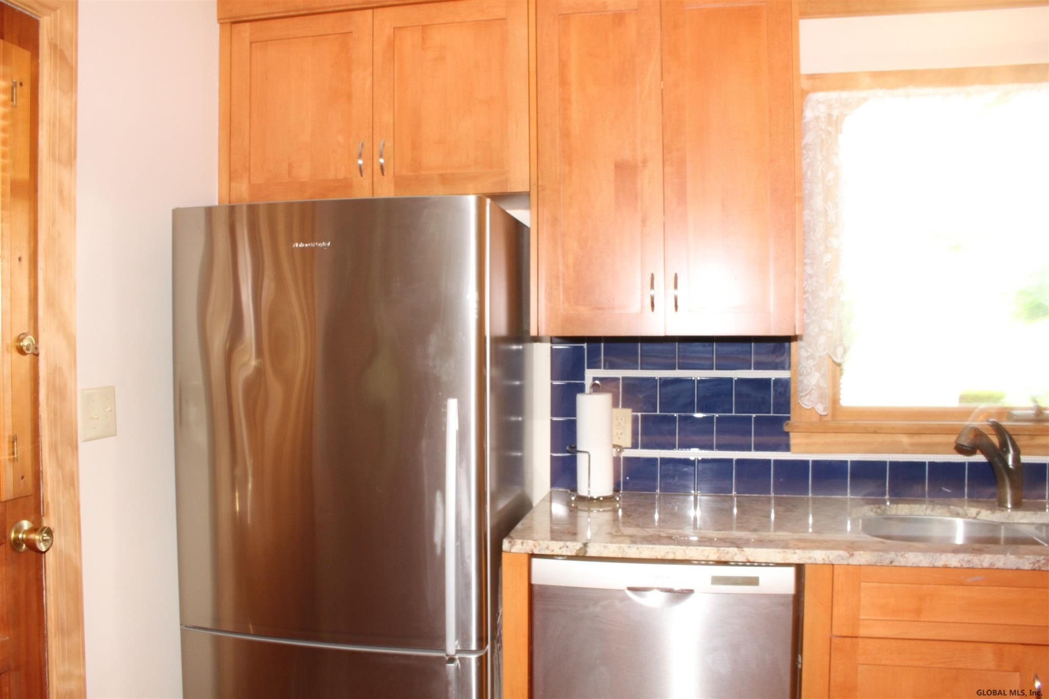 11 Little Bear Road Troy, NY 12182 - Photo 10 of 36 Photo 10